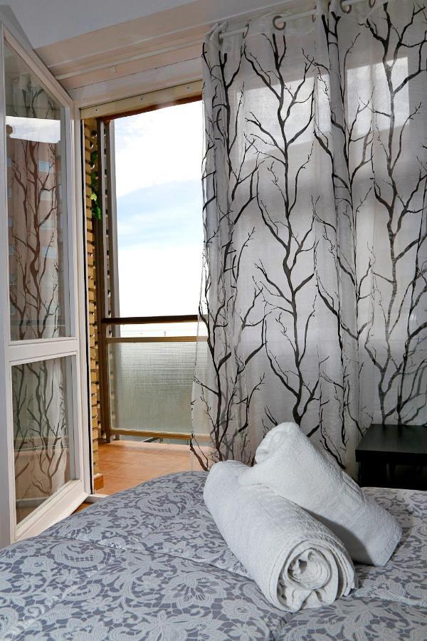 Turina Apartment -Ac Near Beach Alicante Exteriör bild